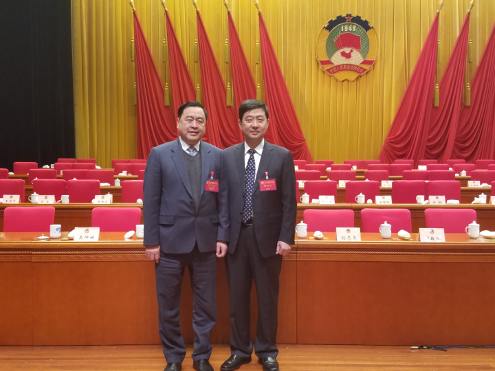 1496476838113339.jpg 3-趙振元與無(wú)錫市市長(zhǎng)汪泉合影.jpg