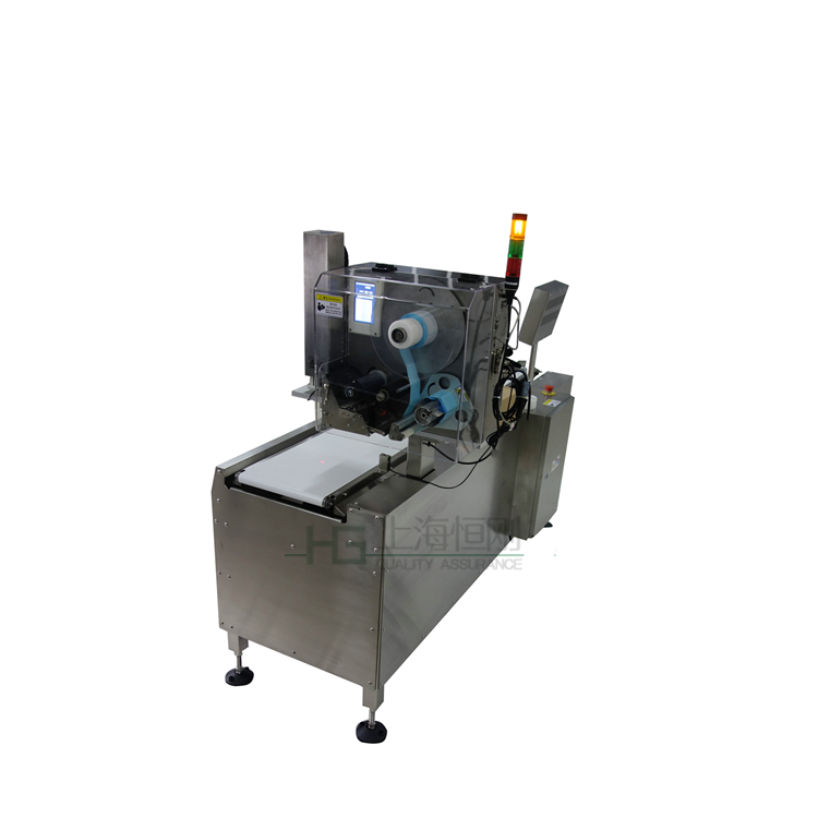 <b>全自動(dòng)在線圓瓶單面貼標(biāo)機(jī)</b>